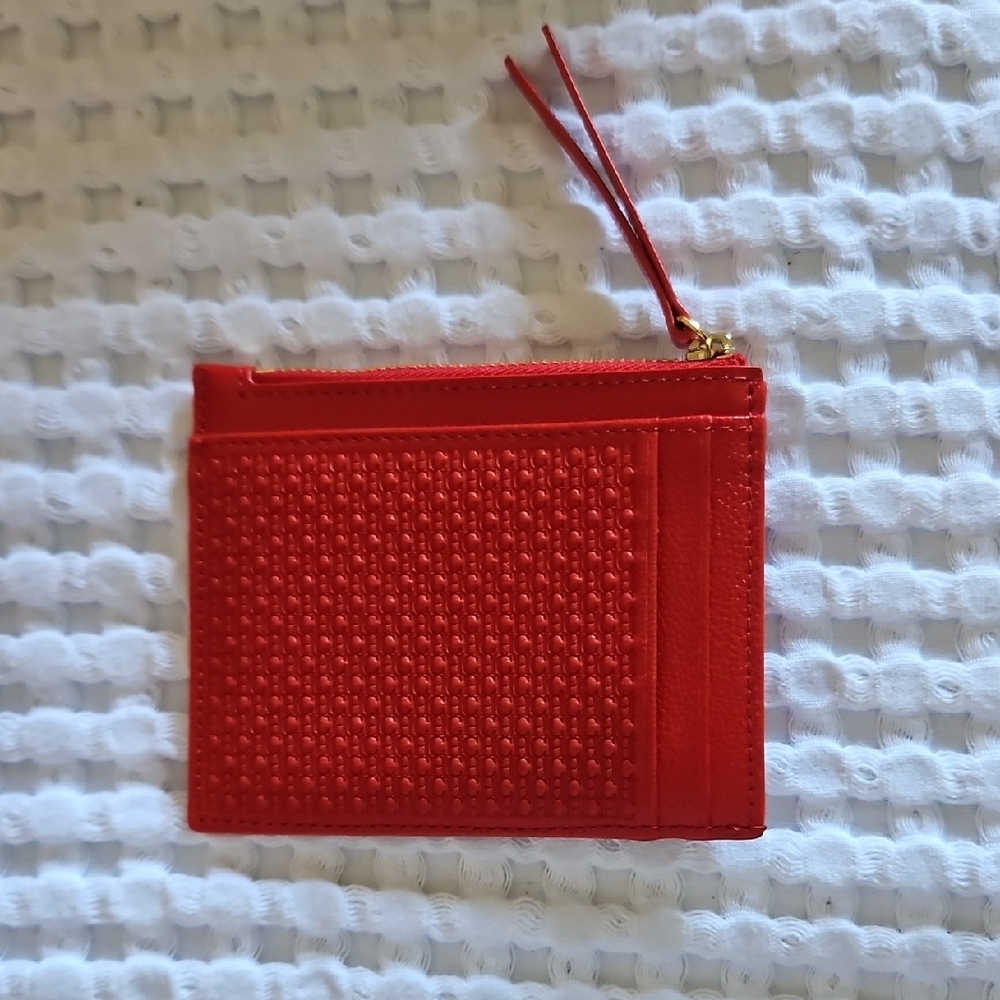 Carolina Herrera Red Leather Card Holder with Gold-Tone Accent - Picture 3 of 8